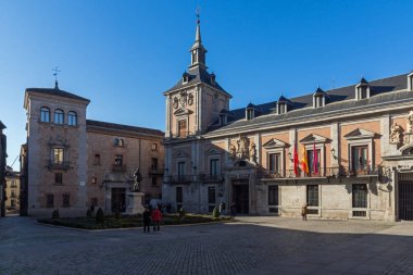 Madrid, İspanya - 22 Ocak 2018: Görünüm Plaza de la Villa şehir Madrid, İspanya, Amazing