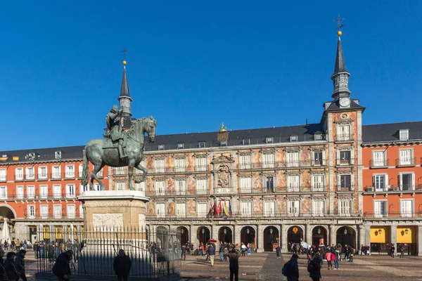 Madrid Espanha Janeiro 2018 Plaza Mayor Com Estátua Rei Philips — Fotografia de Stock