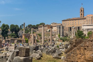 Rome, İtalya - 24 Haziran 2017: Panoramik Roma Forumu ve Capitoline Tepesi City Roma, İtalya