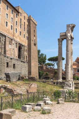 Rome, İtalya - 24 Haziran 2017: Panoramik Roma Forumu ve Capitoline Tepesi City Roma, İtalya