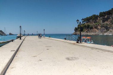 Parga, Yunanistan - 17 Temmuz 2014: yaz görünümü Parga şehir, Epirus, Yunanistan'ın şaşırtıcı