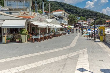 Parga, Yunanistan - 17 Temmuz 2014: yaz görünümü Parga şehir, Epirus, Yunanistan'ın şaşırtıcı
