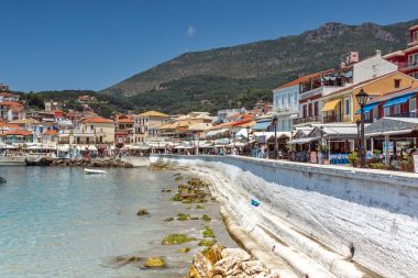 Parga, Yunanistan - 17 Temmuz 2014: yaz görünümü Parga şehir, Epirus, Yunanistan'ın şaşırtıcı