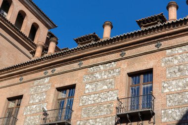 Madrid, İspanya - 22 Ocak 2018: Yedi bacalar şehir Madrid, İspanya, House