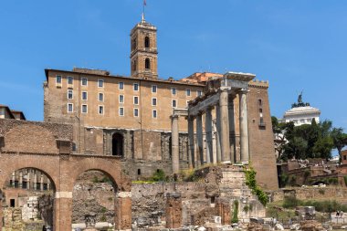 Rome, İtalya - 24 Haziran 2017: Capitoline Tepesi, Satürn ve Capitoline Tepesi City Roma, İtalya