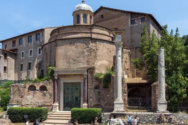 Roma Itália Junho 2017 Vista Incrível Templo Vesta Fórum Romano — Fotografia de Stock