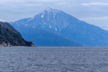Şaşırtıcı peyzaj Mount Athos özerk manastır devlet kutsal Dağı, Chalkidiki, Yunanistan