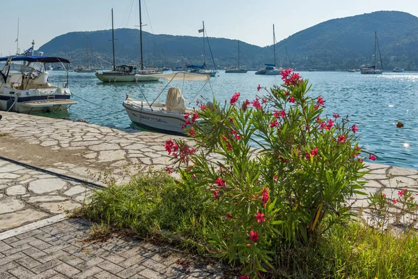 Nydri Lefkada Yunanistan Temmuz Limanda Nydri Bay Lefkada Ionian Islands — Stok fotoğraf