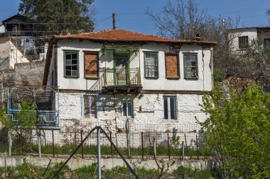 Taşöz, Yunanistan - 5 Nisan 2016: Village in Maries, Thassos Adası, Doğu Makedonya ve Trakya, Yunanistan  
