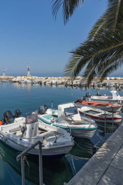 Taşöz, Yunanistan - 5 Nisan 2016: Bağlantı noktası, Skala Sotiros, Thassos Adası, Doğu Makedonya ve Trakya, Yunanistan  