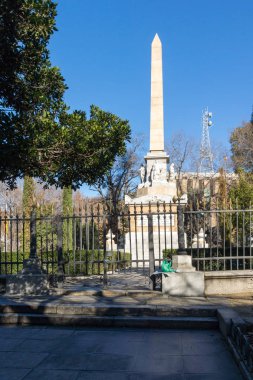 Madrid, İspanya - 22 Ocak 2018: Anıt kahramanları onurlandırdığımız bu günde şehir Madrid, İspanya