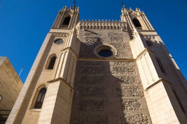 Madrid, İspanya - 22 Ocak 2018: San Jeronimo el Rea kilise Madrid şehir, İspanya görünümünü şaşırtıcı