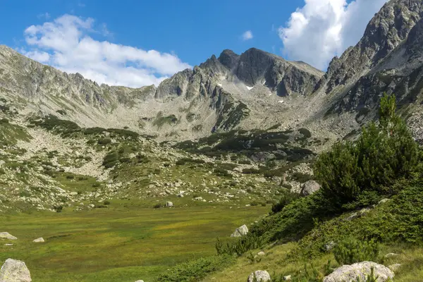 Amazing Landscape Yalovarnika Peaks Begovitsa River Valley Pirin Mountain Bulgaria — Stok Foto
