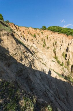 Kaya oluşumu ile Stob Piramitler, Rila Dağı, Köstendil bölge, Bulgaristan manzara