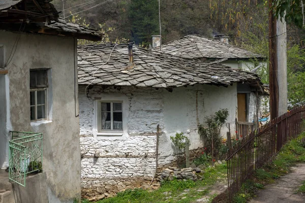 Köy Kosova Ile Orijinal Dokuzuncu Yüzyıl Evler Plovdiv Bölge Bulgaristan — Stok fotoğraf