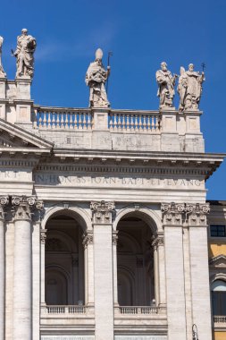 Rome, İtalya - 25 Haziran 2017: Basilica San Giovanni in Laterano (Basilica di San Giovanni in Laterano) yılında Roma, İtalya, şehrin mimari detay