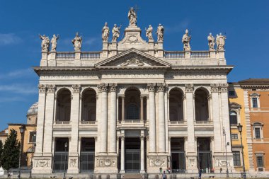 Rome, İtalya - 25 Haziran 2017: Basilica San Giovanni Laterano (Basilica di San Giovanni in Laterano) yılında Roma, İtalya, şehrin içinde