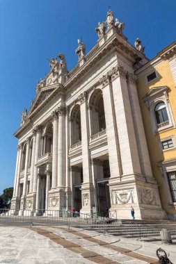 Rome, İtalya - 25 Haziran 2017: Basilica San Giovanni Laterano (Basilica di San Giovanni in Laterano) yılında Roma, İtalya, şehrin içinde
