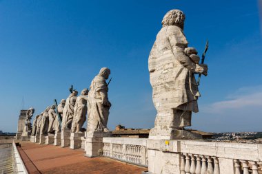 Rome, İtalya - 24 Haziran 2017: Mimari detay Saint Peter's Meydanı, St. Peter Bazilikası Vatikan, Roma, İtalya