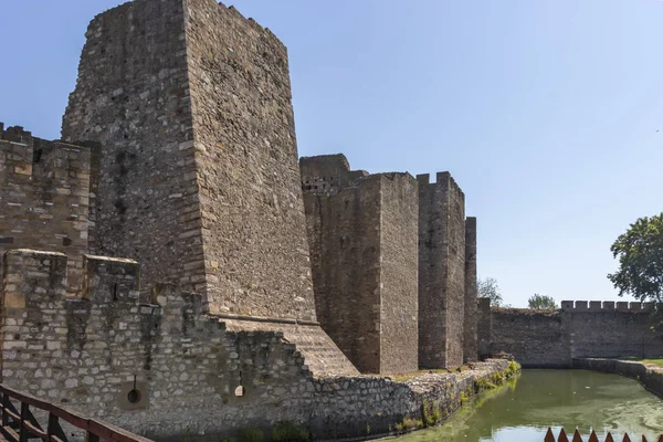 Fortezza di Smederevo sulla costa del Danubio, Serbia — Foto Stock