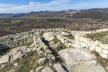 Bulgaristan 'ın antik Trakya kenti Perperikon' un kalıntıları