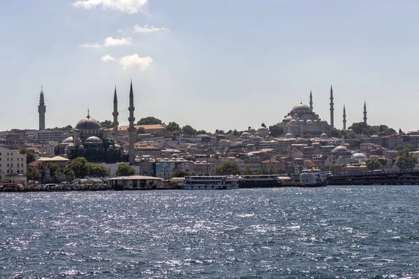 İstanbul'da Boğaz'dan Haliç'e Panorama
