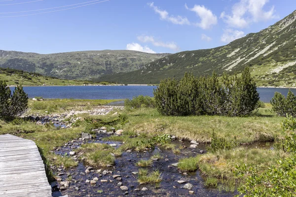 Aşağı Balık Gölü (Ribni Ezera), Rila dağı, Bulgaristan — Stok fotoğraf