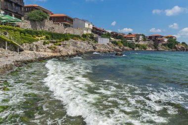 Bulgaristan 'ın Sozopol kentinde Antik tahkimat kalıntıları