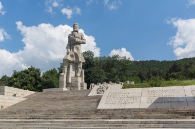 Bulgaristan 'ın Kalofer kentinde Hristo Botev anısına inşa edildi