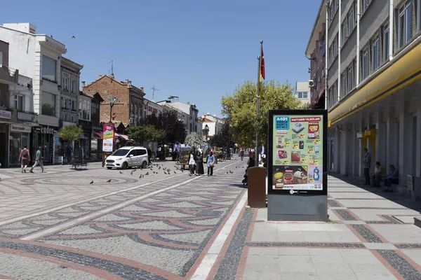 Εμπορικό πεζόδρομο στο κέντρο της πόλης της Edirne, Tur — Φωτογραφία Αρχείου