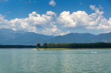 Bulgaristan 'ın Koprinka Barajı' ndan manzara