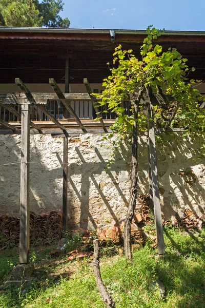 Monasterio medieval de Maglizh de San Nicolás, Bulgaria —  Fotos de Stock