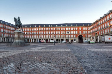 Madrid, İspanya 'da Plaza Belediye Başkanı' nın Gündoğumu Panoraması
