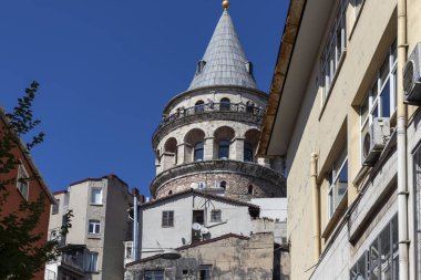 Türkiye 'nin İstanbul kentinin merkezindeki Galata Kulesi