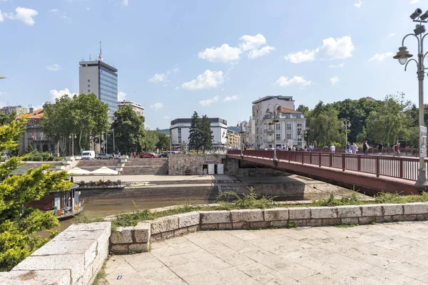Niş Kenti ve Nisava Nehri, Sırbistan — Stok fotoğraf