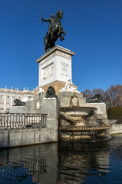 Pomnik Felipe Iv Madryt, Hiszpania — Zdjęcie stockowe