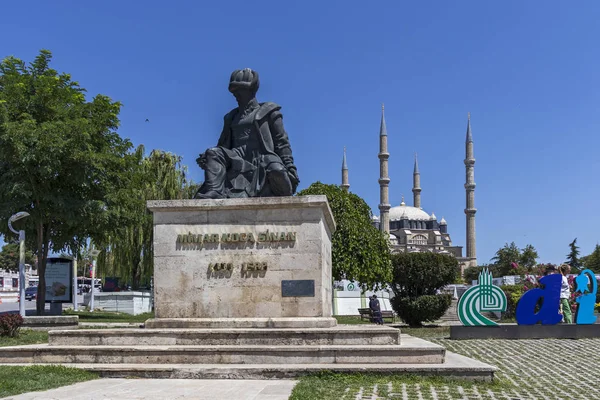 Edirne, Tu şehrinde mimar Mimar Sinan 'ın anıtı.