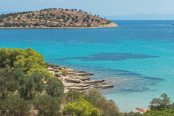 Spiaggia di Lagonisi nella penisola di Sithonia, Grecia — Foto Stock
