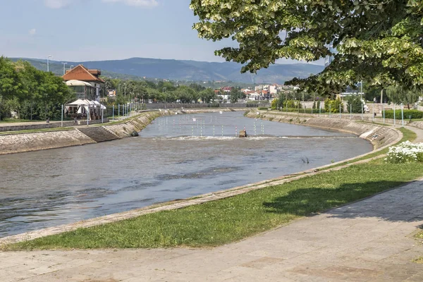 Vista panorámica de la ciudad de Nis y el río Nisava —  Fotos de Stock