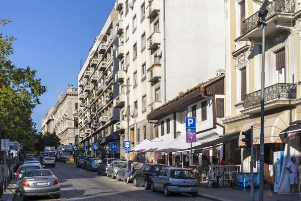 Byggnad och Street i centrum av staden Belgrad — Stockfoto