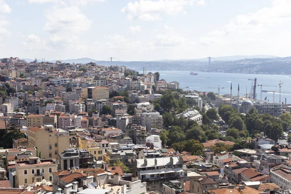 Utsikt från Galata Tower till Istanbul, Turkiet — Stockfoto