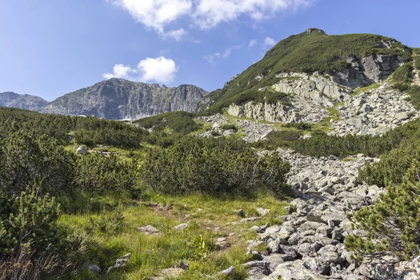 The Camel (Kamilata) peak, Rila Mountain, Bulgaria — Stock Photo, Image