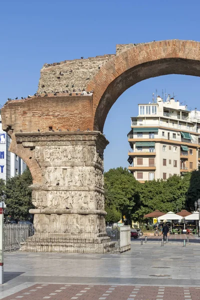 Ρωμαϊκή αψίδα του Γαλέριου στην πόλη της Θεσσαλονίκης — Φωτογραφία Αρχείου