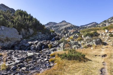 Demiirkapiyski chuki zirvesi, Pirin Dağı, Bulgaristan