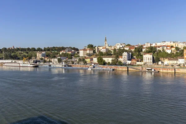 Panorama från Branko bron till Gamla stan i Belgrad — Stockfoto