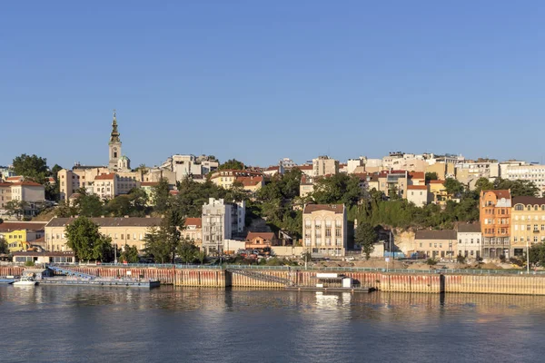 Panorama från Branko bron till Gamla stan i Belgrad — Stockfoto