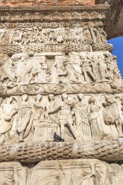 Yunanistan 'ın Selanik kentinde Antik Roma Galerius Kemeri