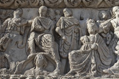 Yunanistan 'ın Selanik kentinde Antik Roma Galerius Kemeri