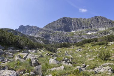 Deve tepesi yakınlarındaki manzara, Rila Dağı, Bulgaristan