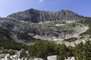 Deve tepesi yakınlarındaki manzara, Rila Dağı, Bulgaristan
